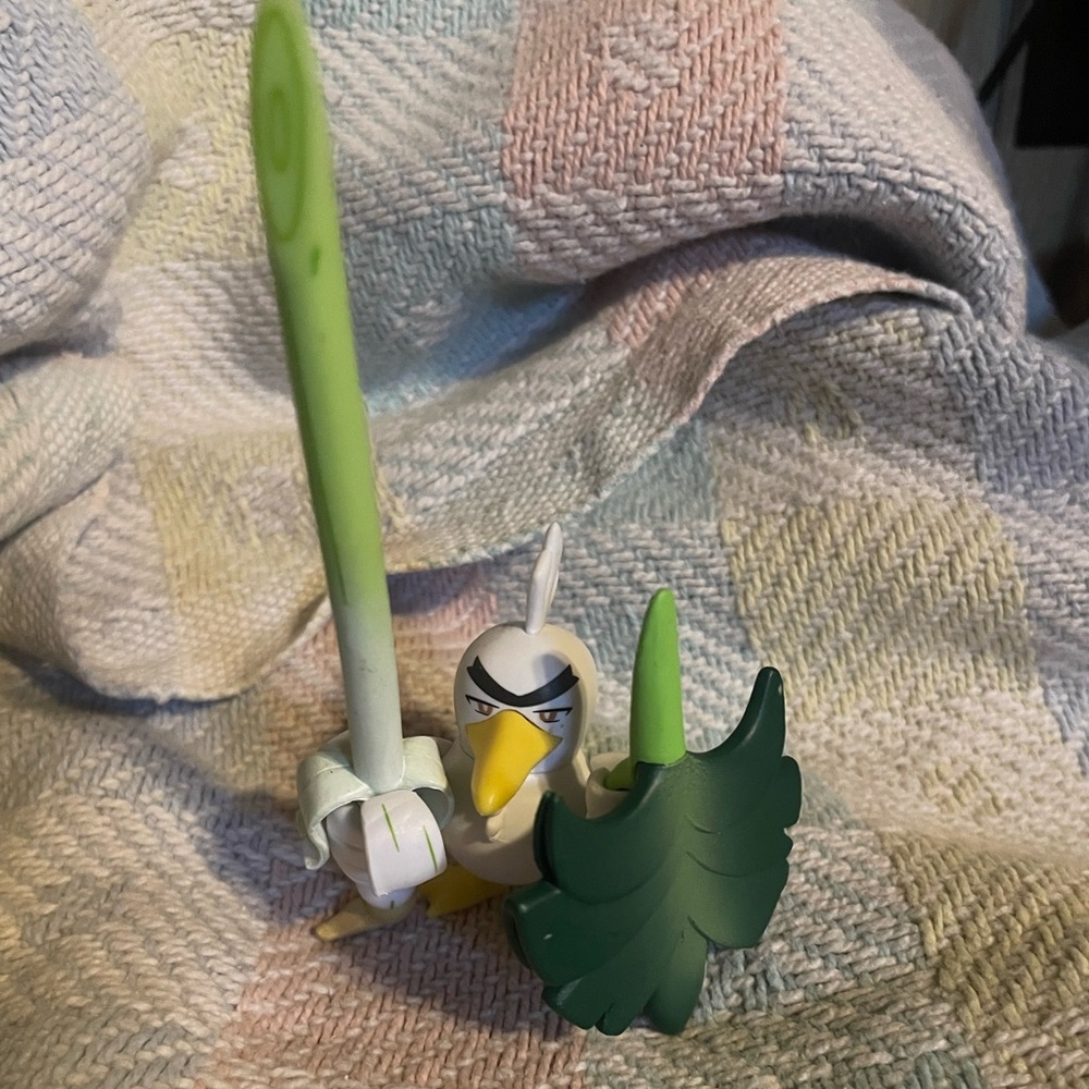 Master Journeys Pokémon sir fetched